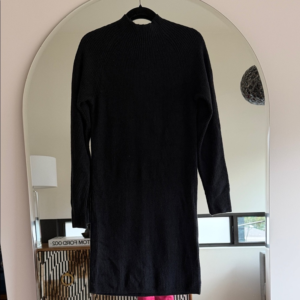 Abercrombie & Fitch Black Midi Dress